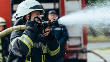 Un guide juridique sur le statut des sapeurs-pompiers professionnels