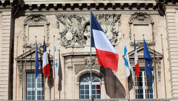 Élections municipales : prévoir un cadre déontologique pour les nouveaux élus locaux