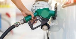 Dans la santé ou le social, la crainte d'être « exclu » des aides au carburant