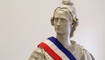 L'État fait un accueil républicain aux nouveaux maires