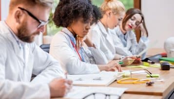 Le Conseil de l'Ordre se félicite de la progression du nombre de médecins