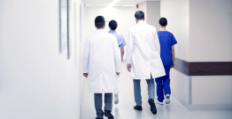 Les personnels des hôpitaux et Ehpad restent en moins bonne santé que la population, selon la MNH