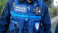 Plus ou moins armés, des policiers municipaux qui s'interrogent sans s'inquiéter