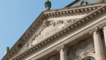 L'absence de risques permet la requalification d'un contrat de concession en marché public