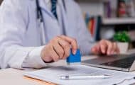 Établissements de santé et contentieux : les stratégies pour prévenir les risques juridiques et financiers