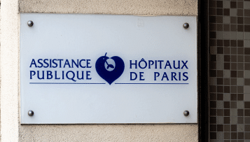 Expérience patient : l'AP-HP déploie ses dix engagements