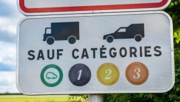 Loi de simplification : le Conseil constitutionnel censure la suppression des zones à faibles émissions