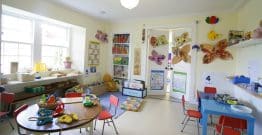 Petite enfance : le Parlement adopte un texte pour compenser financièrement les petites communes