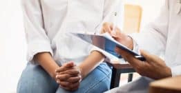 Portail, numéro d'appel, "label" : des mesures pour améliorer la santé des soignants