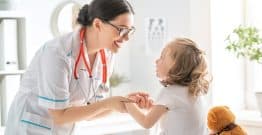 Un parcours de soins renforcé pour les enfants et adolescents protégés