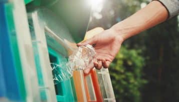 Consigne plastique : le gouvernement fait miroiter une aide aux collectivités qui trient le mieux