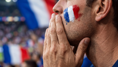 Couvre-feu, fan zones interdites ou limitées : des maires français craignent des débordements en marge du Mondial de foot