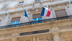 Fonction publique : la part croissante des contractuels insuffisamment anticipée, selon la Cour des comptes