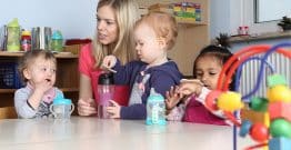 Micro-crèches : le Conseil d'État annule la suppression anticipée de la dérogation d'encadrement