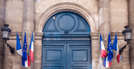 Simplification des normes et collectivités locales : la stratégie fourre-tout continue !