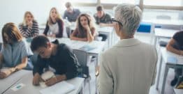 "Assez de professeurs" à la rentrée : la réforme du concours enseignant porte ses fruits, selon Édouard Geffray