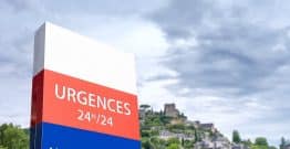 Tensions aux urgences : un rapport plaide pour "adapter" le système au vieillissement de la population