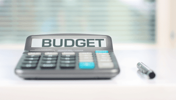 Budget 2027 : "un choc insupportable" avec des "conséquences lourdes" pour les départements